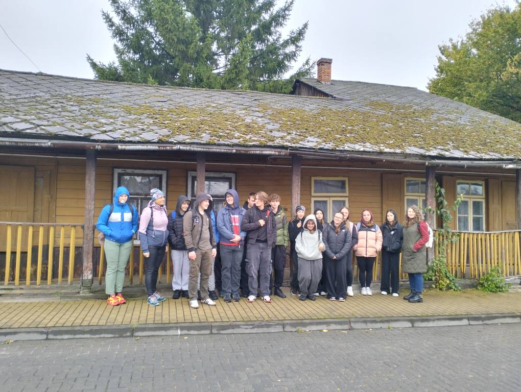 Młodzież z Sawina z wizytą w Wojsławicach